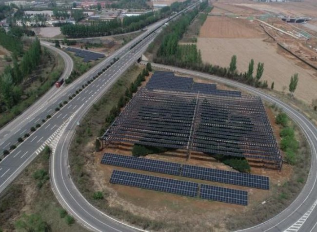China's Highways Undergo Green Transformation