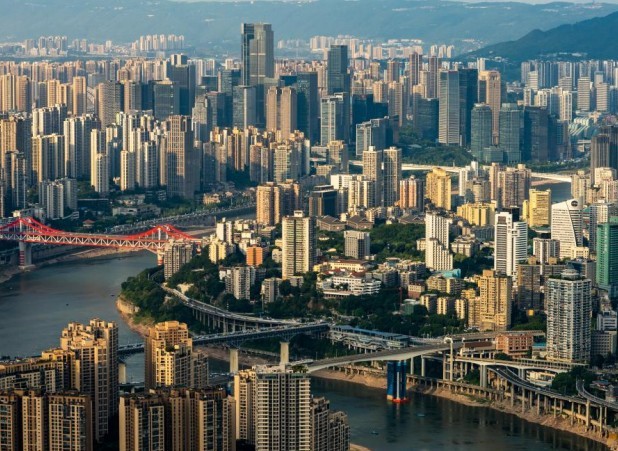 Chongqing Revs up to Develop Western Financial Center | In-Depth