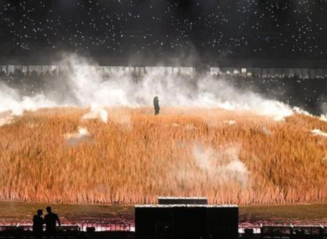 China's Concert Boom Boosts Holiday Tourism, Consumption