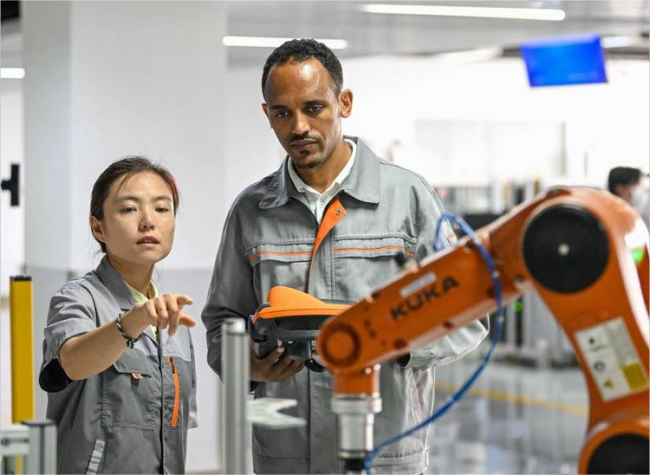 China-Africa Cooperation Empowers African Countries' Drive Toward Modernization