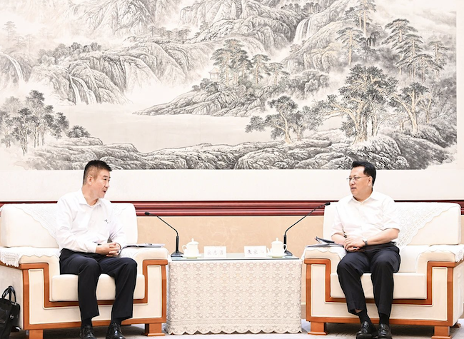 Chongqing and CAAC Sign Cooperation Agreement to Boost Civil Aviation Development