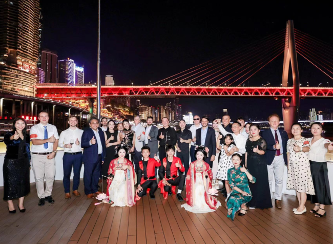 Celebrate Mid-Autumn Festival with Foreign Consulates-General in Chongqing