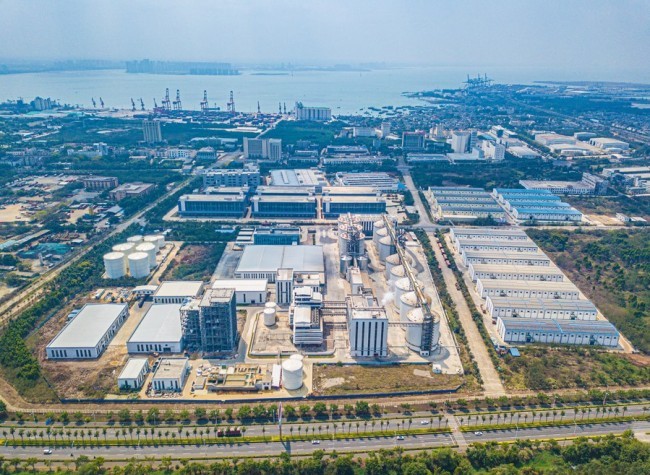Xi Stresses Promoting High-Standard Opening-up for Reform, Development