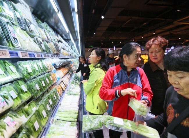 Surge in Fresh Produce Sales at Renovated YH Supermarket Drives Agricultural Production to Adapt