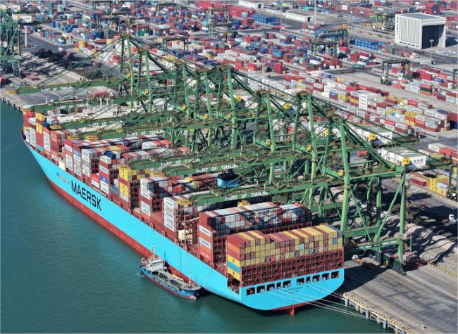 China's Trade with Other APEC Economies Hits Record High in Jan.-Oct.