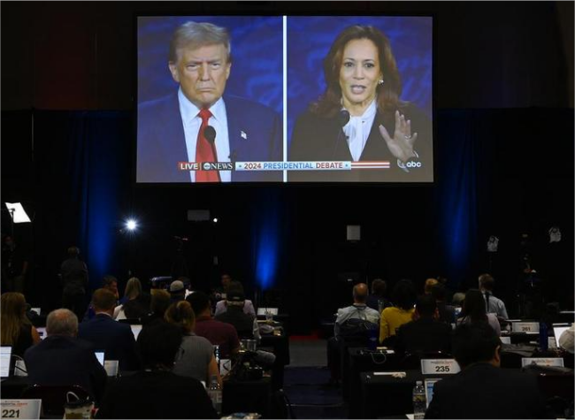 U.S. Presidential Race Yields Slew of Chaotic 'Surprises' Leading up to Election Day