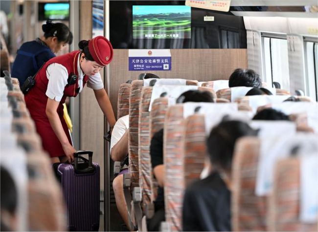 China Railway Passenger Trips Hit Record 3.71 Bln in January-October
