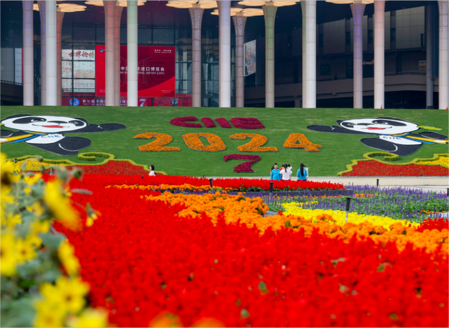 Global Firms Capitalize on China's Smart, Green Transformation