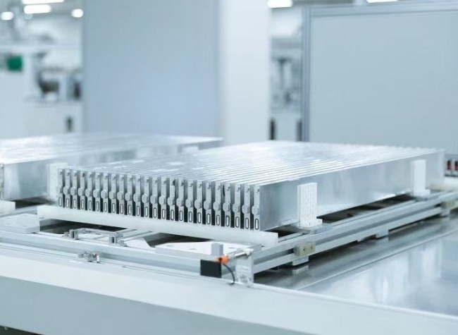 China's Largest Blade Battery Production Base in Chongqing, Unleashing One Battery Every Six Seconds