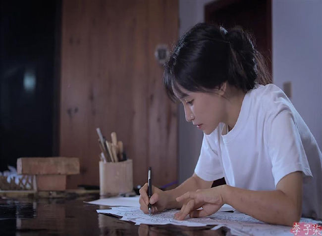 Chinese Influencer Li Ziqi Returns From 3-Year Hiatus, Capturing the Hearts of Global Audiences