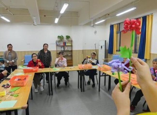 Chongqing Kindergarten Transforms Unused Space into Elderly Care Center