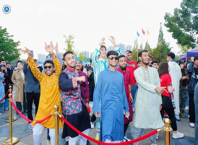 CQJTU International Cultural Festival 2024 Celebrates Global Unity and Cultural Exchange
