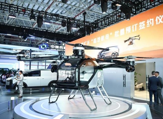 China's Low-Altitude Economy Soars at High Speed