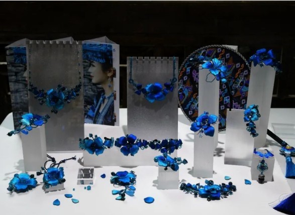 Chongqing's Cultural Charm Wins over Int'l Markets