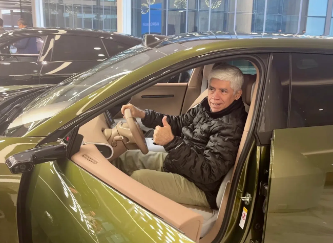 Latin American Delegation Tours SW China's Chongqing, Lauding Tech Advances