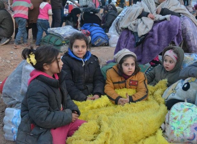 Thousands of Syrians Escape to Lebanon After al-Assad's Fall