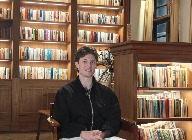 Henry Moodie's Chongqing Adventure