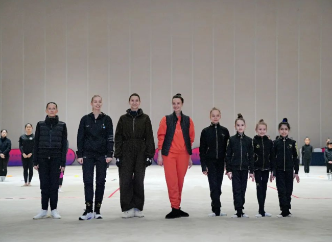 Russian Rhythmic Gymnastics Training Camp Kicks Off in SW China's Chongqing