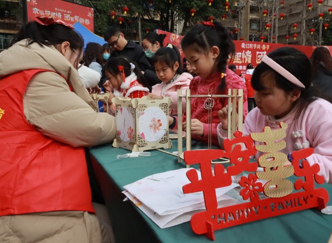 Revitalizing Chongqing: How Urban Renewal Project Shapes an Old Community