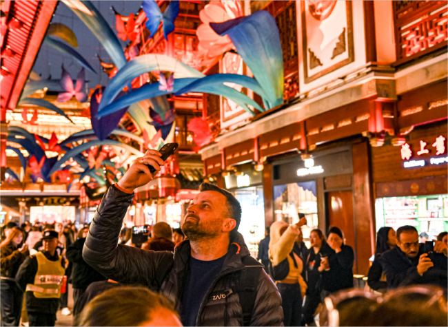 China Rolls out Measures to Boost Cultural, Tourism Consumption