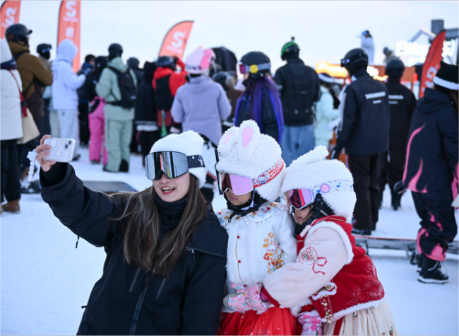 China Builds World-Class Ski Resorts in Altay, Home to Ancient Ski Heritage