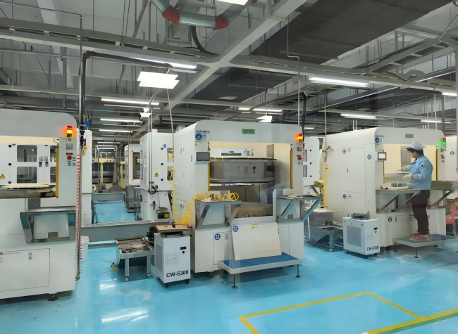 Chongqing Microcrystalline Glass Line Produces 46 Million Kunlun Plates Annually, Worth 2 Billion Yuan
