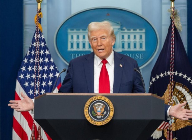 Trump Signs Plan to Impose 'Reciprocal' Tariffs on Trading Partners