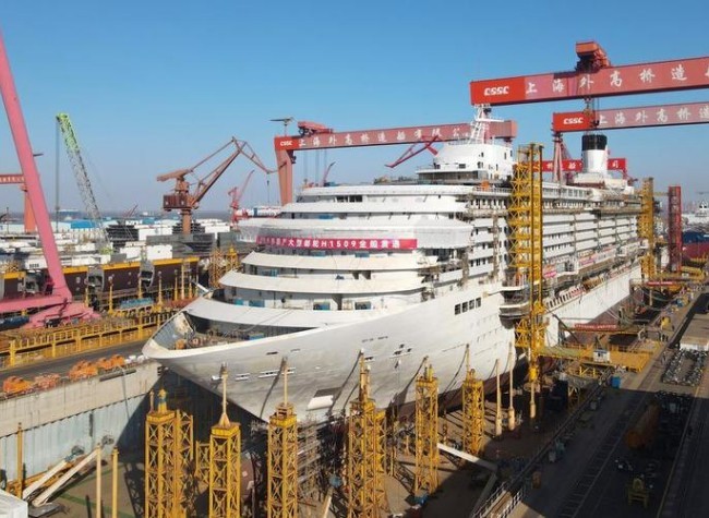 China's Tax Cuts Boost High-Tech, Manufacturing Growth in 2024