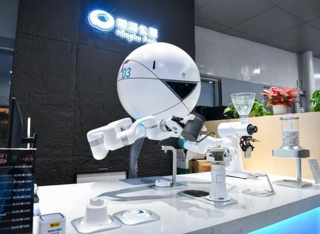 Foreign Investors Eye AI, Robotics Opportunities in China