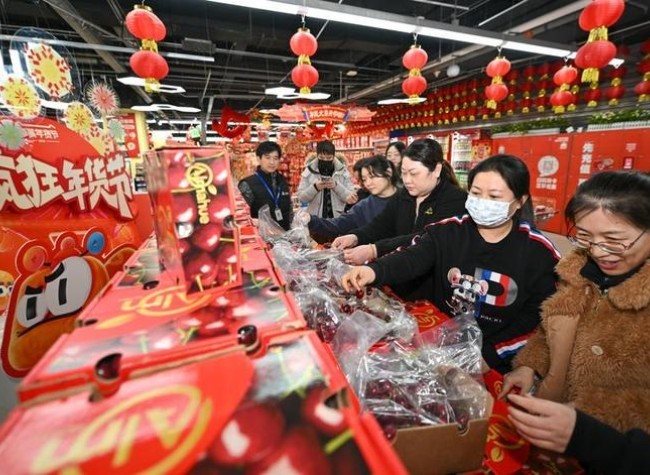 China's Spring Festival Spending Spree Fuels Global Business Growth