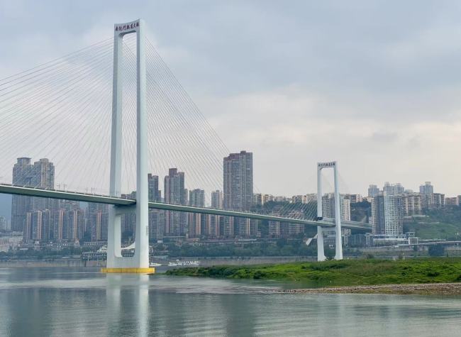 Chengdu-Chongqing GDP Set to Exceed 10 Trillion Yuan by 2025