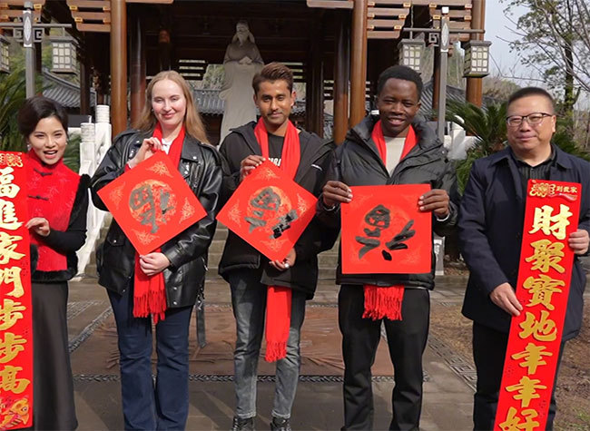 Experiencing the Festive Spirit of Chongqing