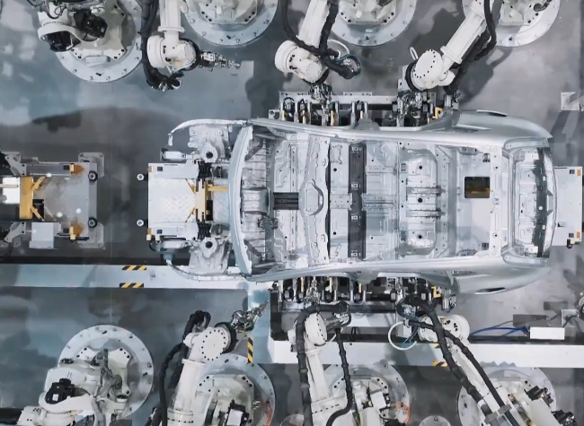 Chengdu-Chongqing Automotive Industry Accelerates with 2,000+ Manufacturers Joining Forces