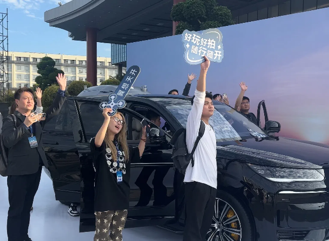 BYD and DJI Launch the World's First In-Car Drone System 'Ling Yuan'