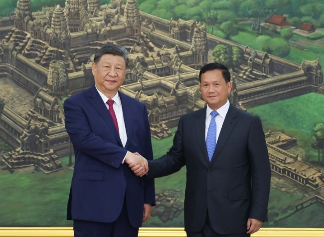 China, Cambodia Agree to Build All-Weather Community with Shared Future in New Era