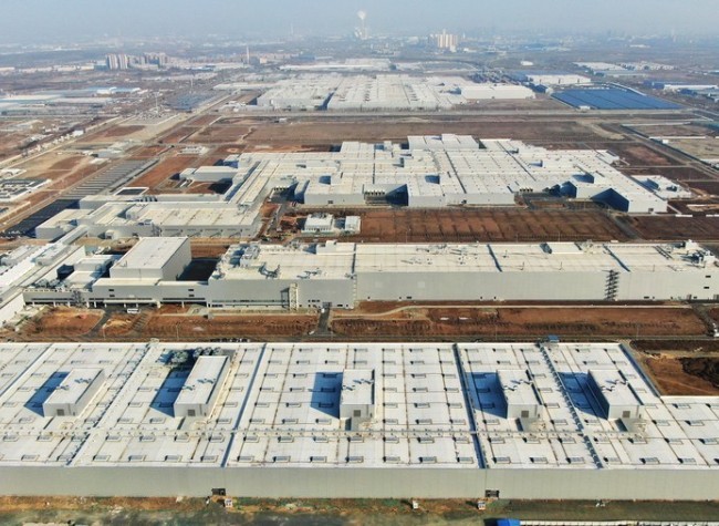 China Welcomes More Foreign Companies to Cultivate Its Market