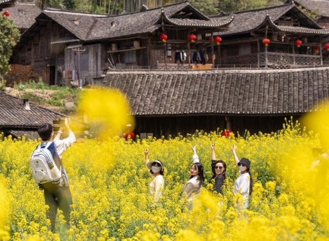Spring is Here, China's Tourism Economy in Full Bloom