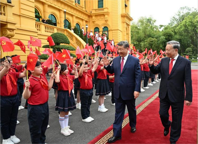 China, Vietnam Reaffirm Commitment to Closer Ties, Broader Cooperation