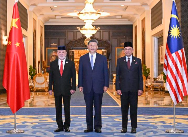 Xi's Malaysia Visit Sets New Milestone in Bilateral Ties, Regional Cooperation
