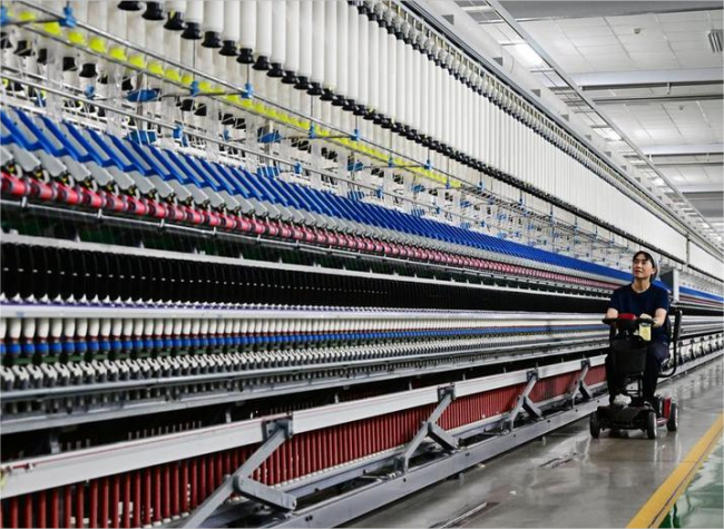 Chinese Private Firms Thrive on Innovation, Global Ambition