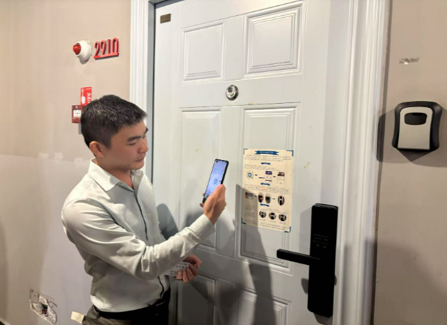 Smarter Stays: QR Codes Rolled Out for Safer, Smarter Online Bookings in Chongqing