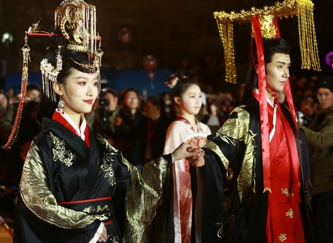 Fengdu Temple Fair: China's Answer to 'Coco'