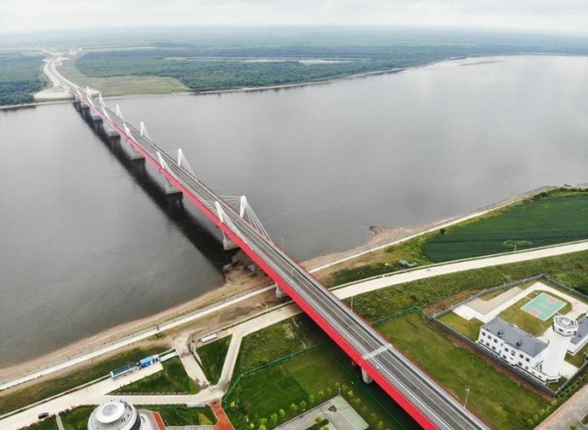 China-Russia Connectivity Heats up in Border Regions