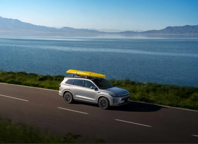 Chongqing's Rail-Based Auto Exports Jump 60%, NEVs Soar Fivefold in January 2025