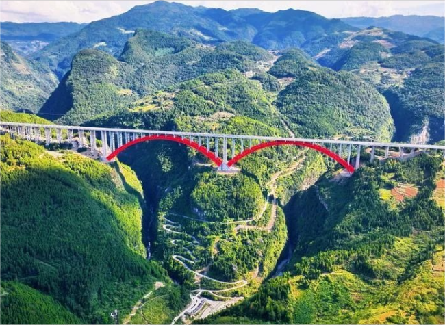 Shuangbao Grand Bridge in Chongqing Wins the 'Nobel Prize' of Bridge Engineering