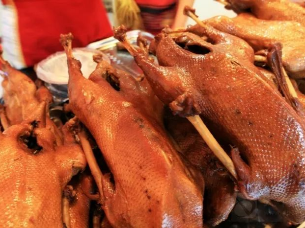 Rongchang Seizes the