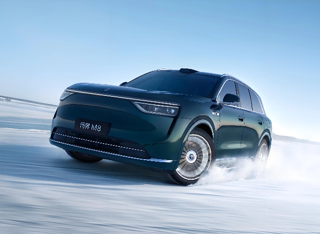 Seres Rebounds in April with New Model M8 and Upgraded M9