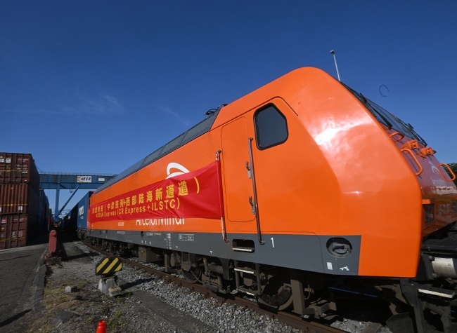 Duisburg Kicks off ASEAN Express Return Route to Strengthen Eurasian Trade