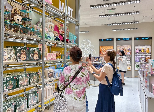 Labubu Fever Ignites a Global Craze for Lifestyle and Investment