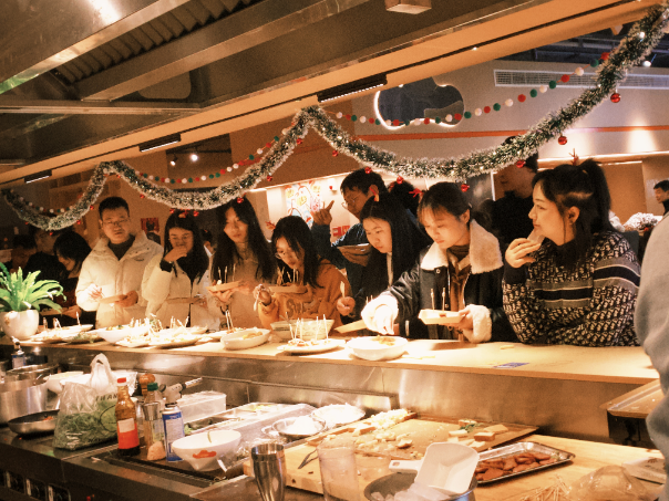 Youth Hostels Redefine Travel through Connection and Culture | Invisible Economics